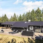 別荘 6 Person Holiday Home In Jerup