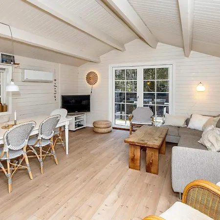 Cozy House - By Traum * Jerup